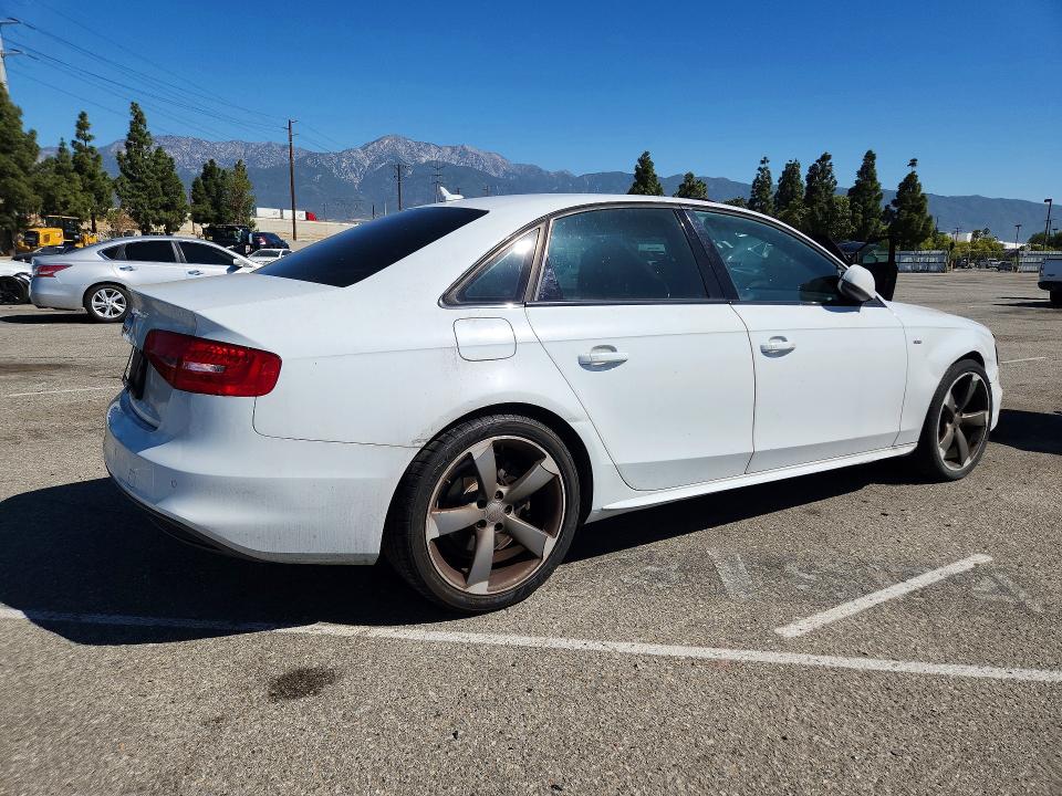 Продажа на аукционе авто 2015 Audi A4, vin: WAUEFAFLXFA049430, номер лота: 53027376