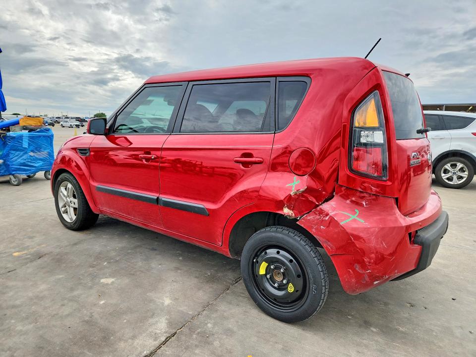 2011 Kia Soul მანქანა იყიდება აუქციონზე, vin: KNDJT2A29B7334576, აუქციონის ნომერი: 52370066
