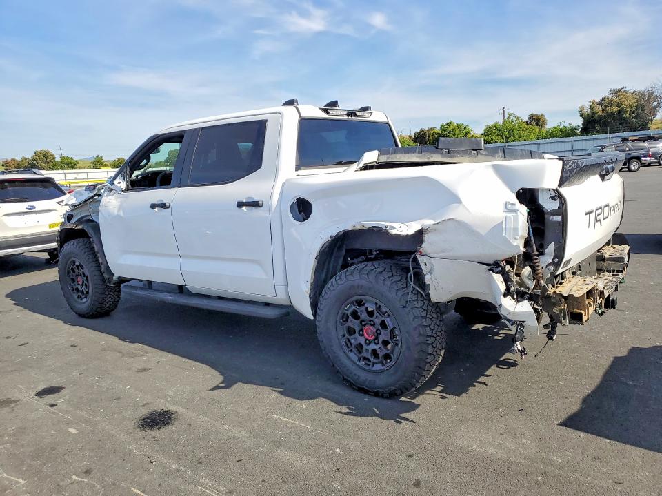 Продажа на аукционе авто 2026 Toyota Tundra, vin: 5TFPC5DBXTX127736, номер лота: 53449246