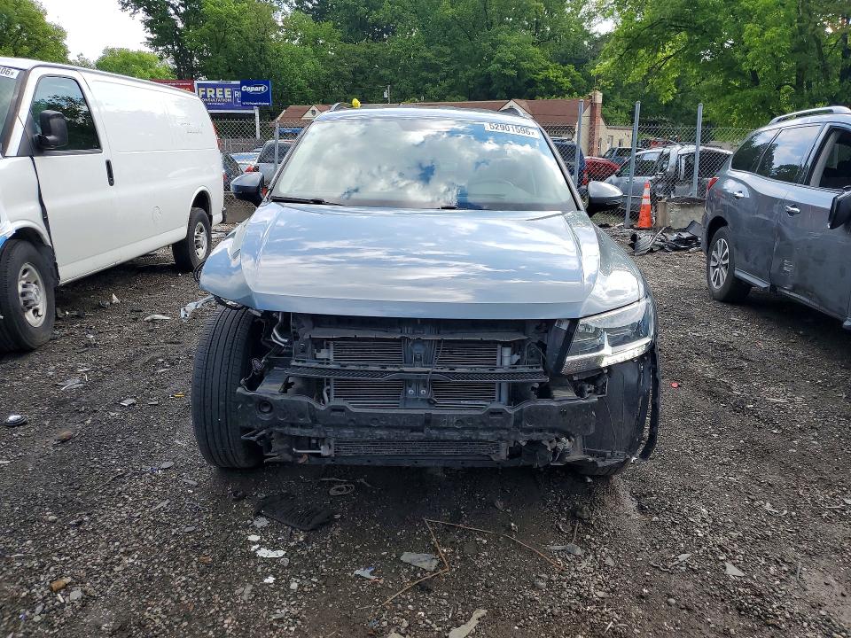 2020 Volkswagen Tiguan მანქანა იყიდება აუქციონზე, vin: 3VV1B7AX9LM180794, აუქციონის ნომერი: 52901596