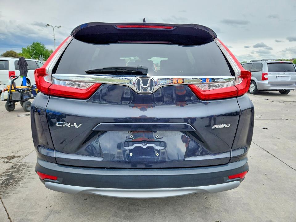 55045846 :رقم المزاد ، 2HKRW2H53JH632447 vin ، 2018 Honda Cr-v مزاد بيع
