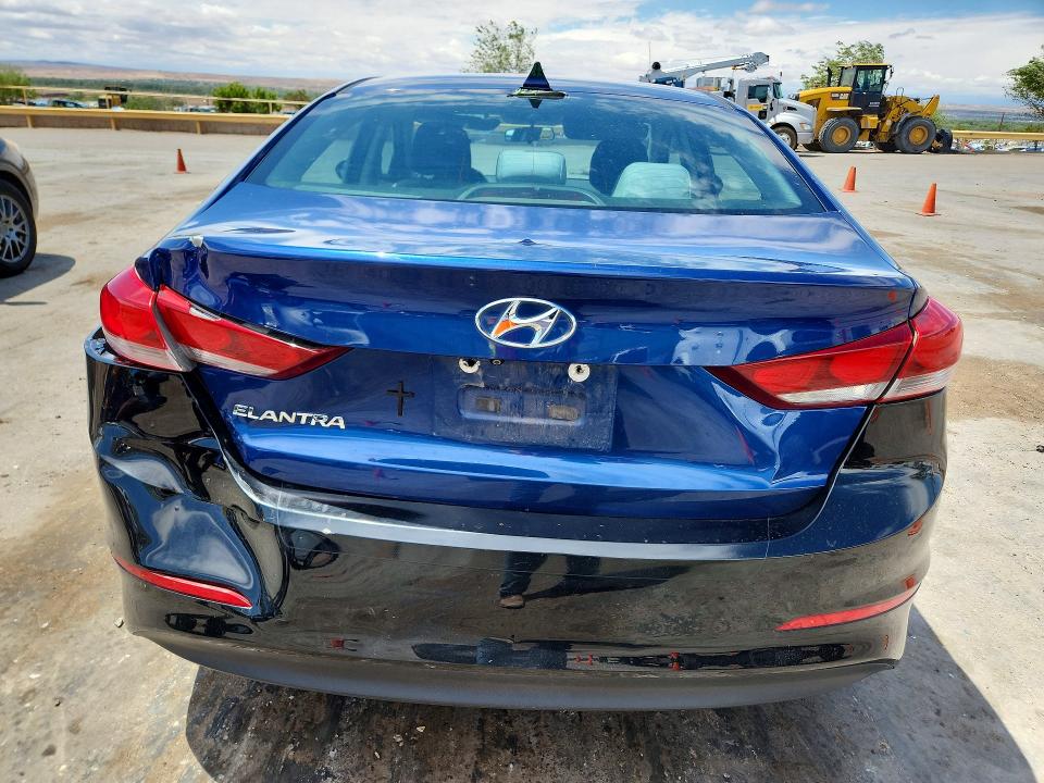 2017 Hyundai Elantra მანქანა იყიდება აუქციონზე, vin: 5NPD84LF5HH081951, აუქციონის ნომერი: 52188976