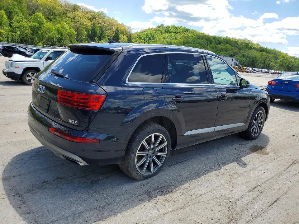 Продаж на аукціоні авто 2017 Audi Q7, vin: WA1LAAF70HD022339, номер лоту: 52445416