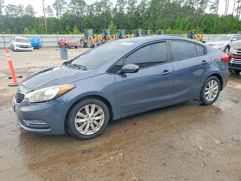 53439046 :رقم المزاد ، KNAFX4A63F5400448 vin ، 2015 Kia Forte مزاد بيع