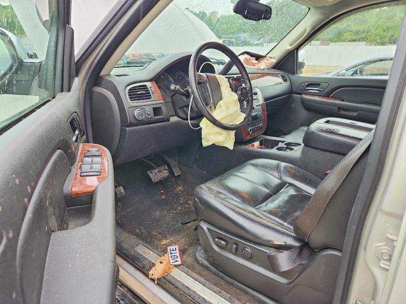 Продаж на аукціоні авто 2007 Chevrolet Suburban, vin: 1GNFC16067J178988, номер лоту: 52341846