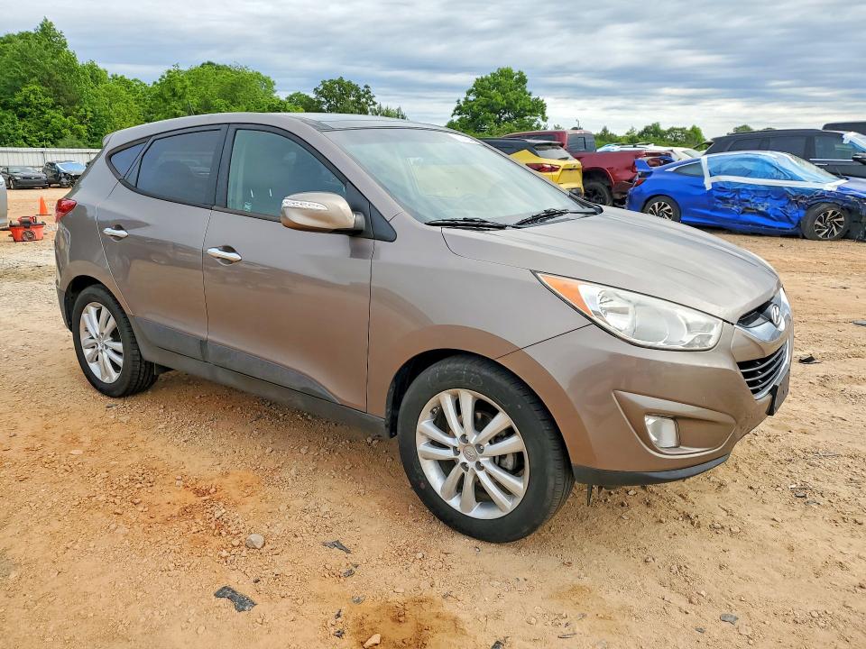 Продажа на аукционе авто 2011 Hyundai Tucson, vin: KM8JU3AC4BU197992, номер лота: 50242046