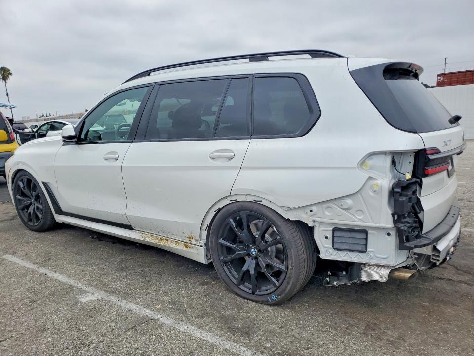53422676 :رقم المزاد ، 5UX23EM05T9257354 vin ، 2026 Bmw X7 مزاد بيع