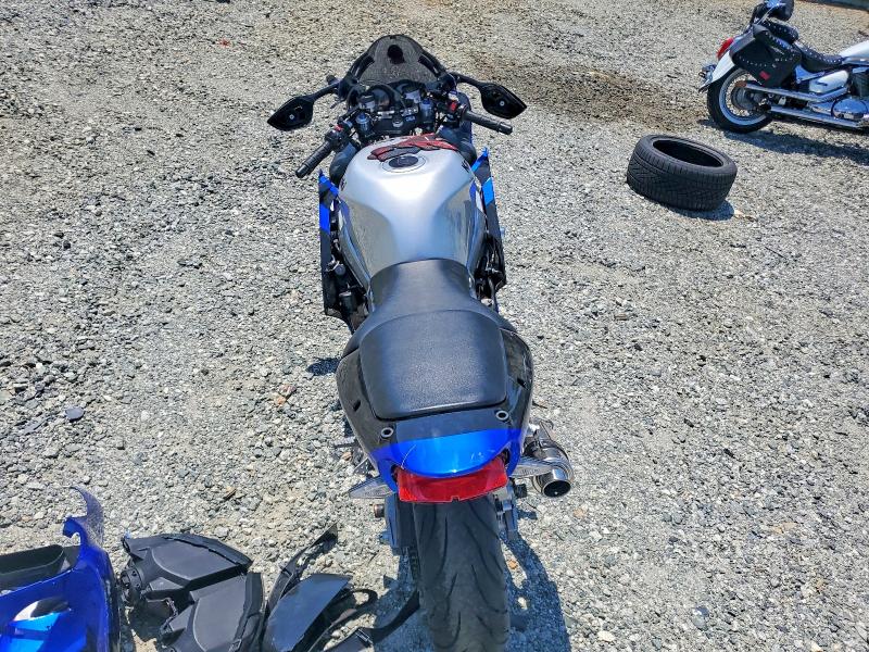 53417826 :رقم المزاد ، JKAZX4J116A061713 vin ، 2006 Kawasaki Zx600 مزاد بيع