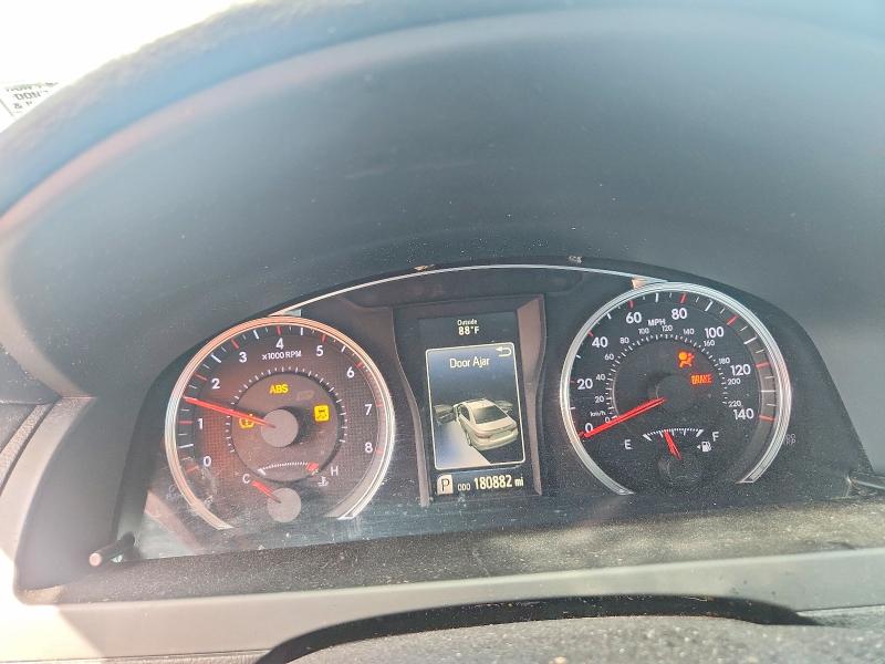 52771256 :رقم المزاد ، 4T1BF1FK4FU923634 vin ، 2015 Toyota Camry مزاد بيع