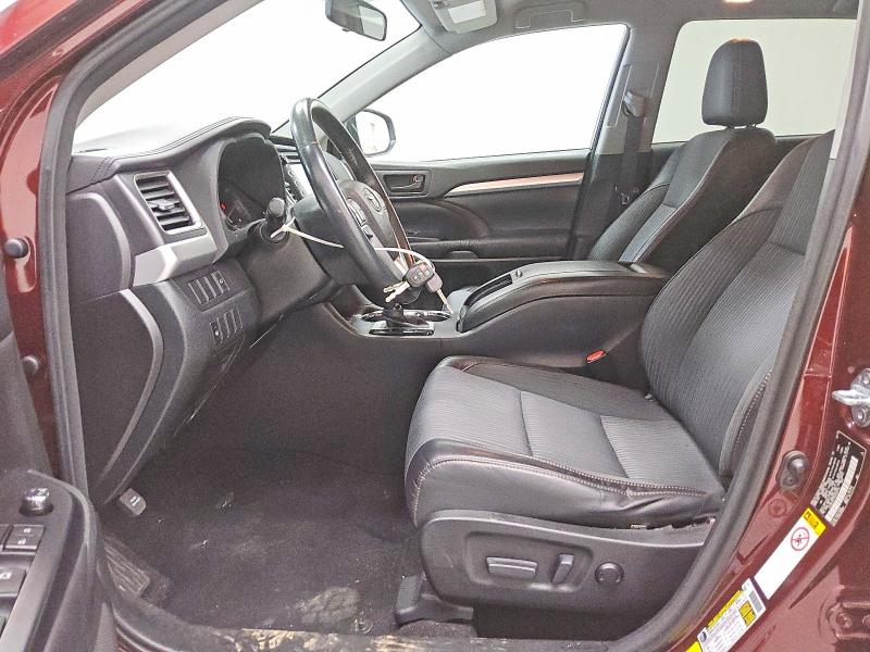 52150246 :رقم المزاد ، 5TDBKRFH7GS264716 vin ، 2016 Toyota Highlander مزاد بيع