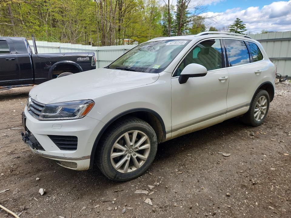 Aukcja sprzedaży 2015 Volkswagen Touareg, vin: WVGEP9BP2FD003219, numer aukcji: 52782346