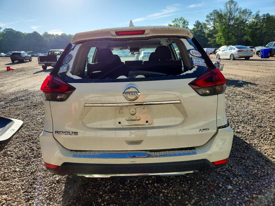 Продаж на аукціоні авто 2018 Nissan Rogue, vin: 5N1AT2MV1JC757837, номер лоту: 52729326