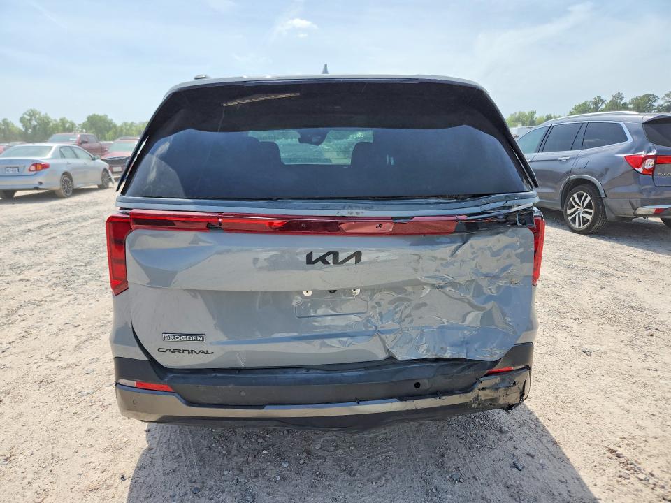 Продаж на аукціоні авто 2025 Kia Carnival, vin: KNDNE5K35S6515023, номер лоту: 50740896