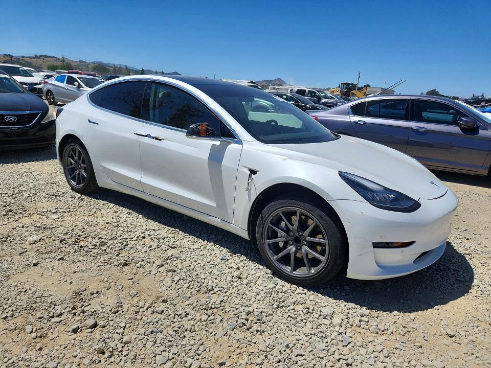 2020 Tesla Model 3 მანქანა იყიდება აუქციონზე, vin: 5YJ3E1EA8LF803991, აუქციონის ნომერი: 52752276