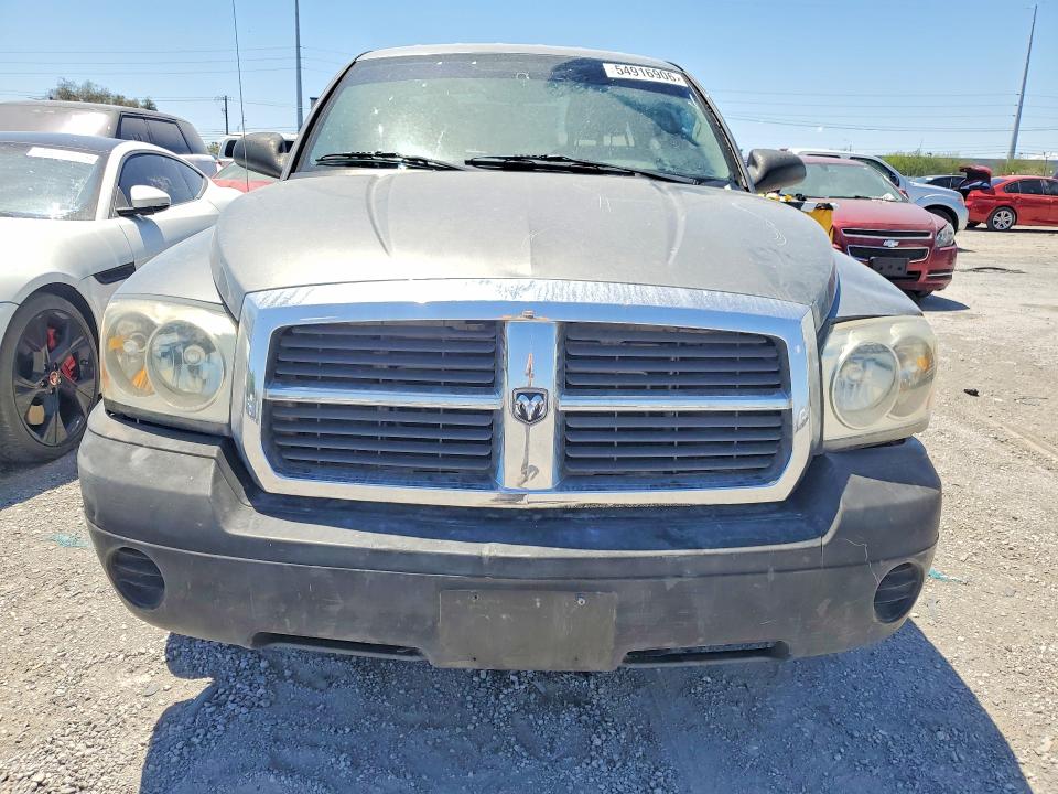 54916906 :رقم المزاد ، 1D7HE22K65S186918 vin ، 2005 Dodge Dakota مزاد بيع