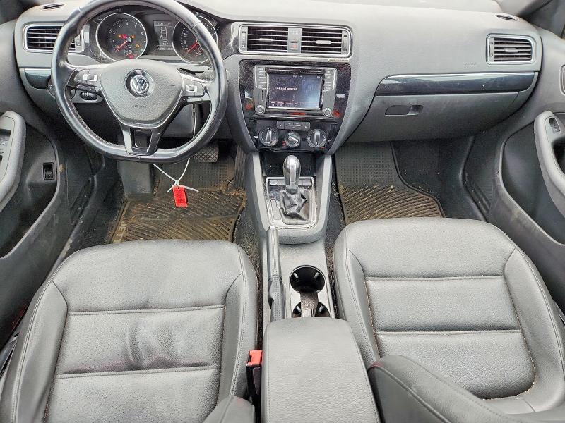 53508496 :رقم المزاد ، 3VWD17AJ9JM235779 vin ، 2018 Volkswagen Jetta مزاد بيع