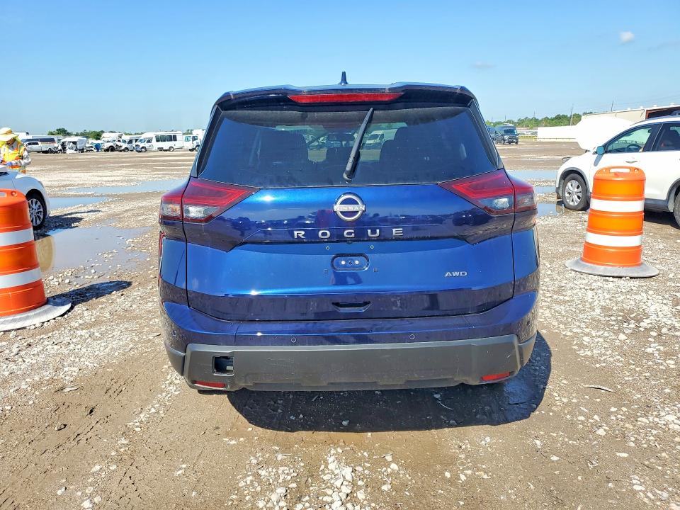 Продажа на аукционе авто 2025 Nissan Rogue, vin: JN8BT3BB9SW163234, номер лота: 54512146