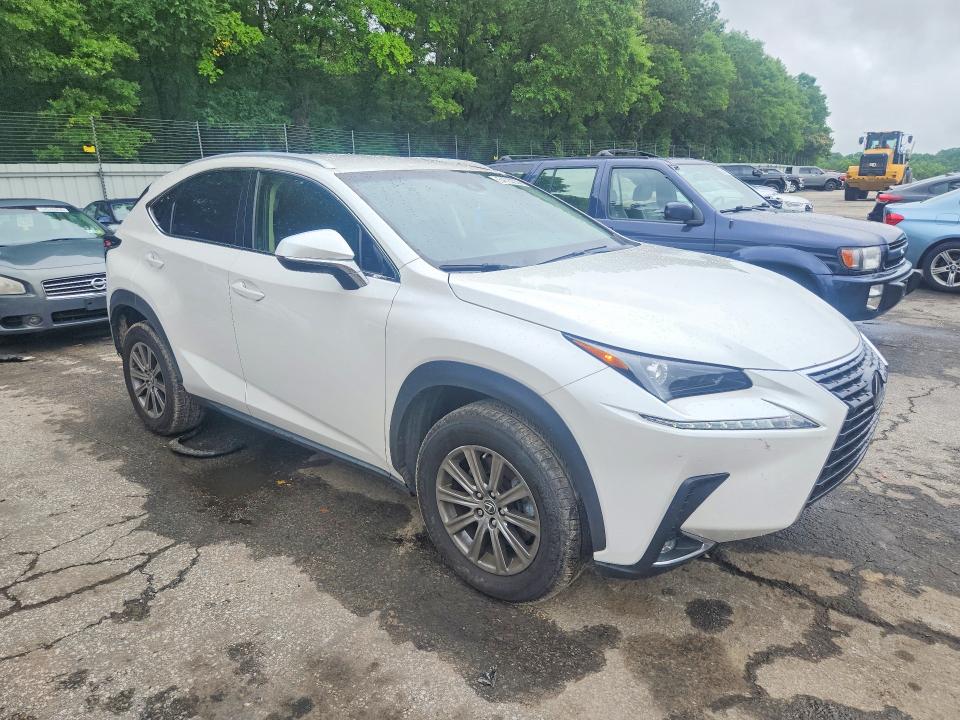 Продажа на аукционе авто 2018 Lexus Nx 300, vin: JTJYARBZ8J2092428, номер лота: 54792336