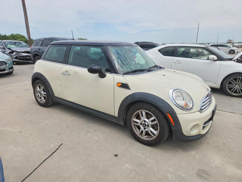 2013 Mini Cooper მანქანა იყიდება აუქციონზე, vin: WMWSU3C58DT687882, აუქციონის ნომერი: 53634366