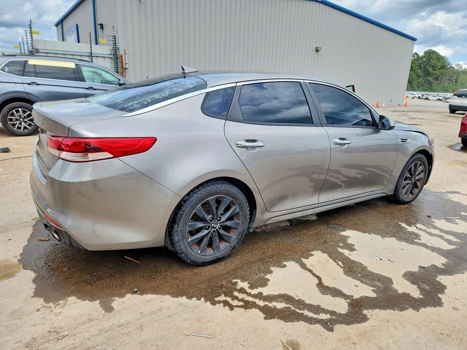 54341356 :رقم المزاد ، 5XXGT4L32HG122307 vin ، 2017 Kia Optima مزاد بيع