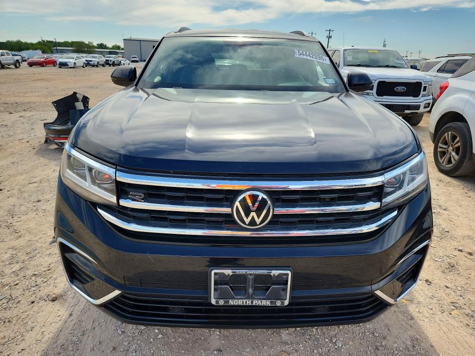 2020 Volkswagen Atlas Cross Sport მანქანა იყიდება აუქციონზე, vin: 1V2YE2CA7LC219401, აუქციონის ნომერი: 54442096