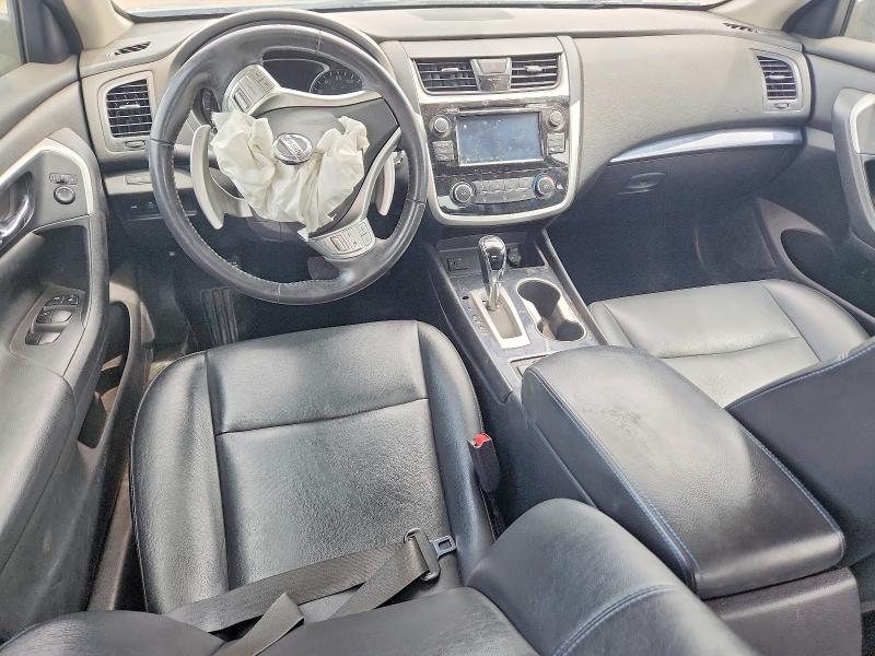 54520736 :رقم المزاد ، 1N4AL3AP8JC200543 vin ، 2018 Nissan Altima مزاد بيع
