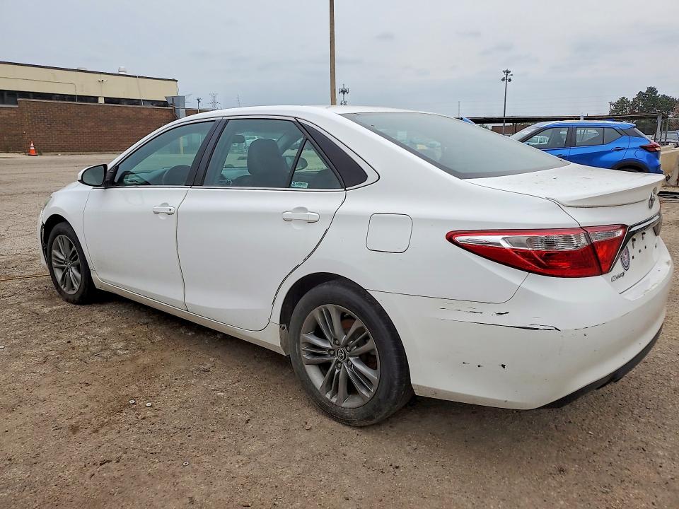 Продаж на аукціоні авто 2015 Toyota Camry, vin: 4T1BF1FK7FU971578, номер лоту: 53813346