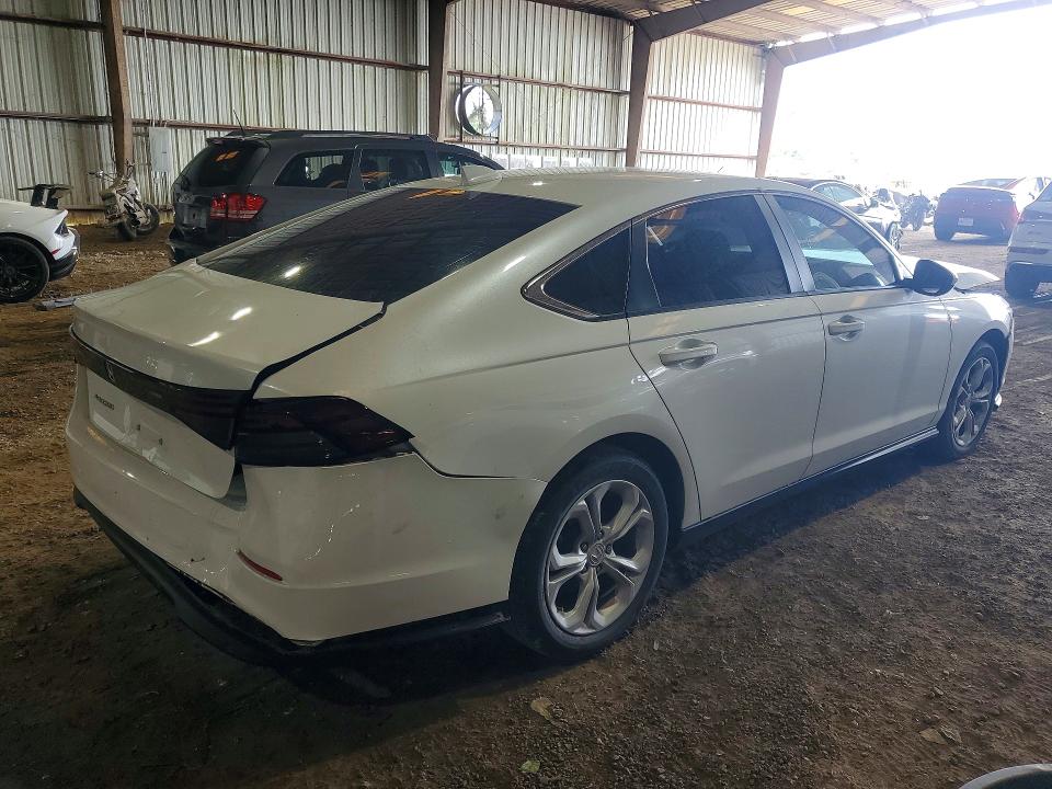 54202676 :رقم المزاد ، 1HGCY1F21PA044924 vin ، 2023 Honda Accord مزاد بيع