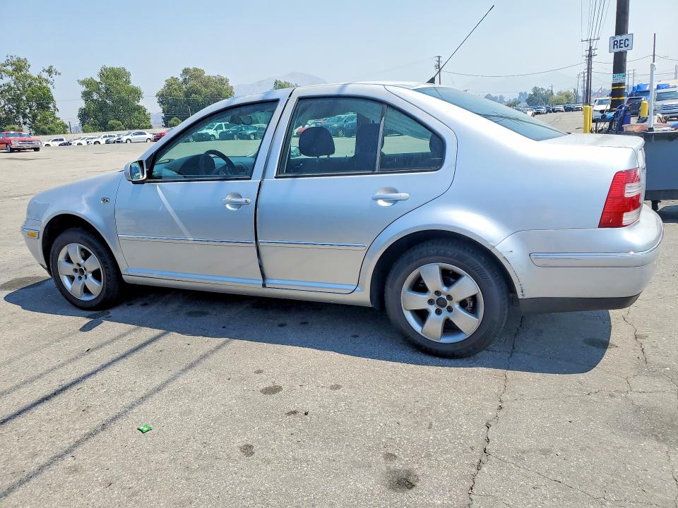 52782526 :رقم المزاد ، 3VWSA69M94M093082 vin ، 2004 Volkswagen Jetta مزاد بيع