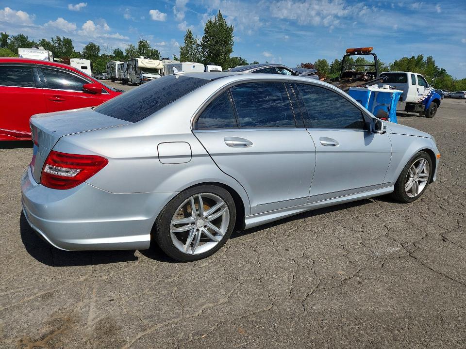 Aukcja sprzedaży 2013 Mercedes-benz C, vin: WDDGF4HB1DR265625, numer aukcji: 53418596