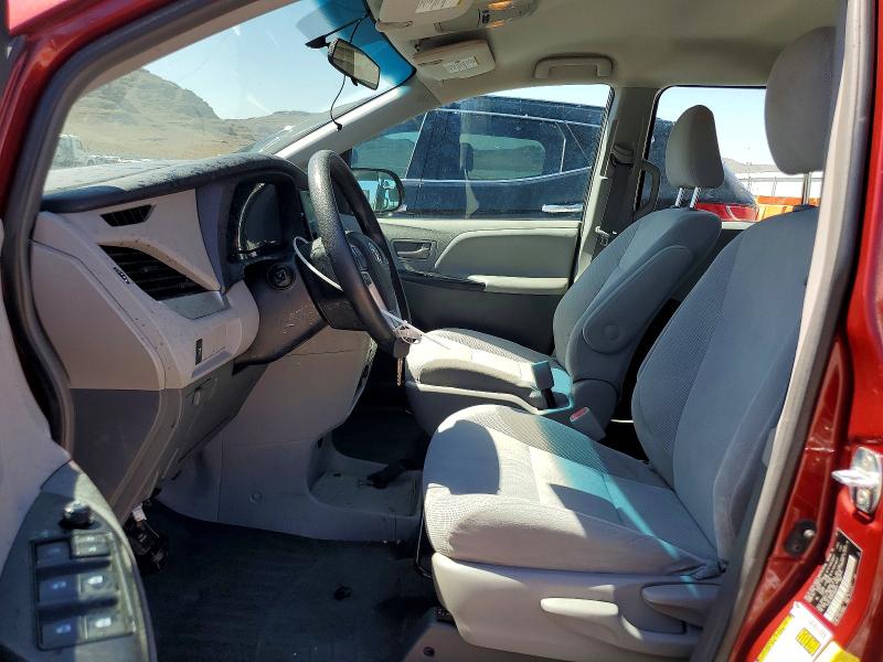 2017 Toyota Sienna მანქანა იყიდება აუქციონზე, vin: 5TDZZ3DCXHS889515, აუქციონის ნომერი: 52902576