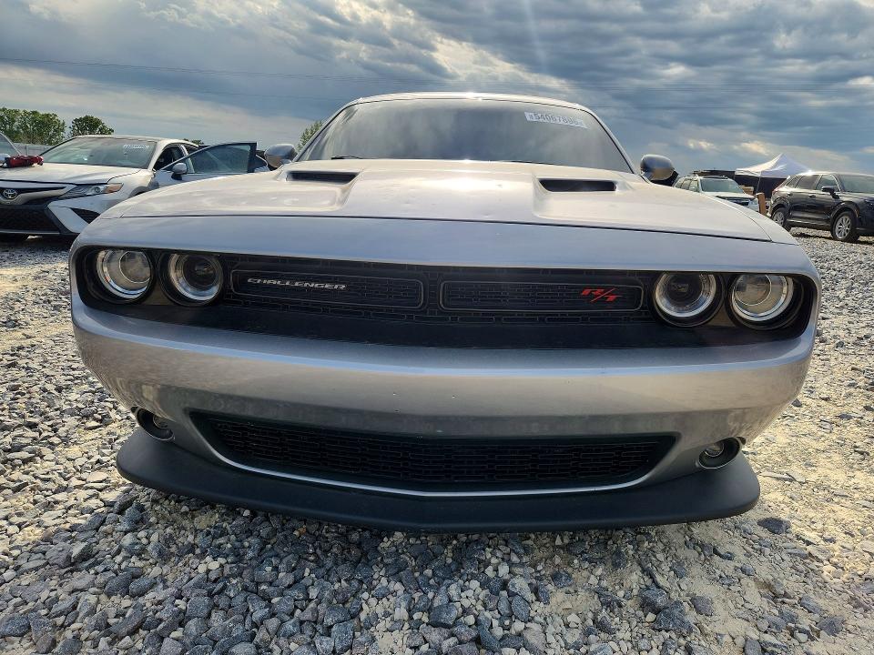 2016 Dodge Challenger მანქანა იყიდება აუქციონზე, vin: 2C3CDZFJXGH137138, აუქციონის ნომერი: 54067896