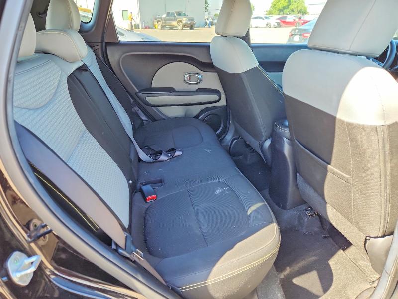 2014 Kia Soul მანქანა იყიდება აუქციონზე, vin: KNDJP3A5XE7072625, აუქციონის ნომერი: 52710306