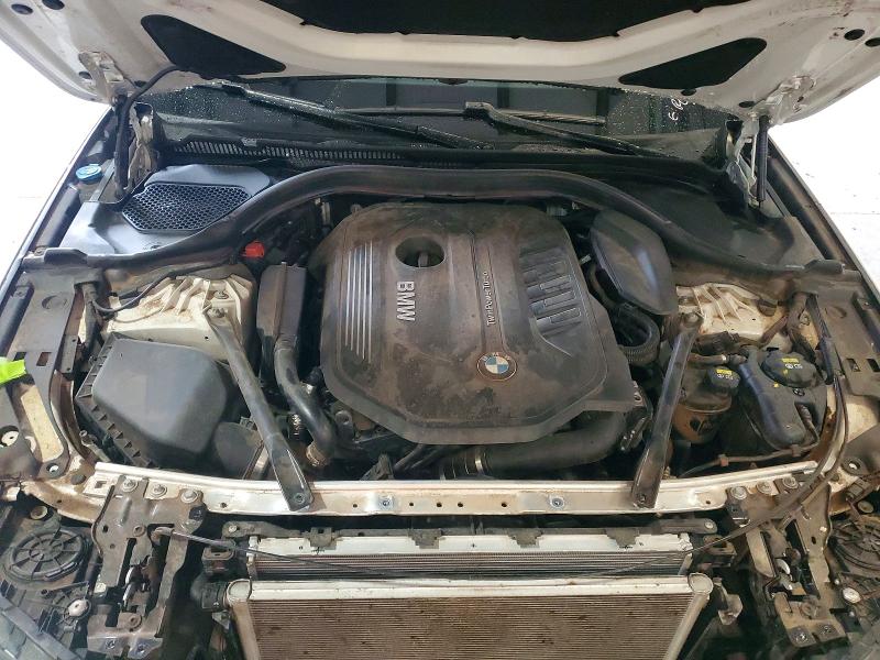 55041136 :رقم المزاد ، WBAJE5C51HG477661 vin ، 2017 Bmw 540 مزاد بيع