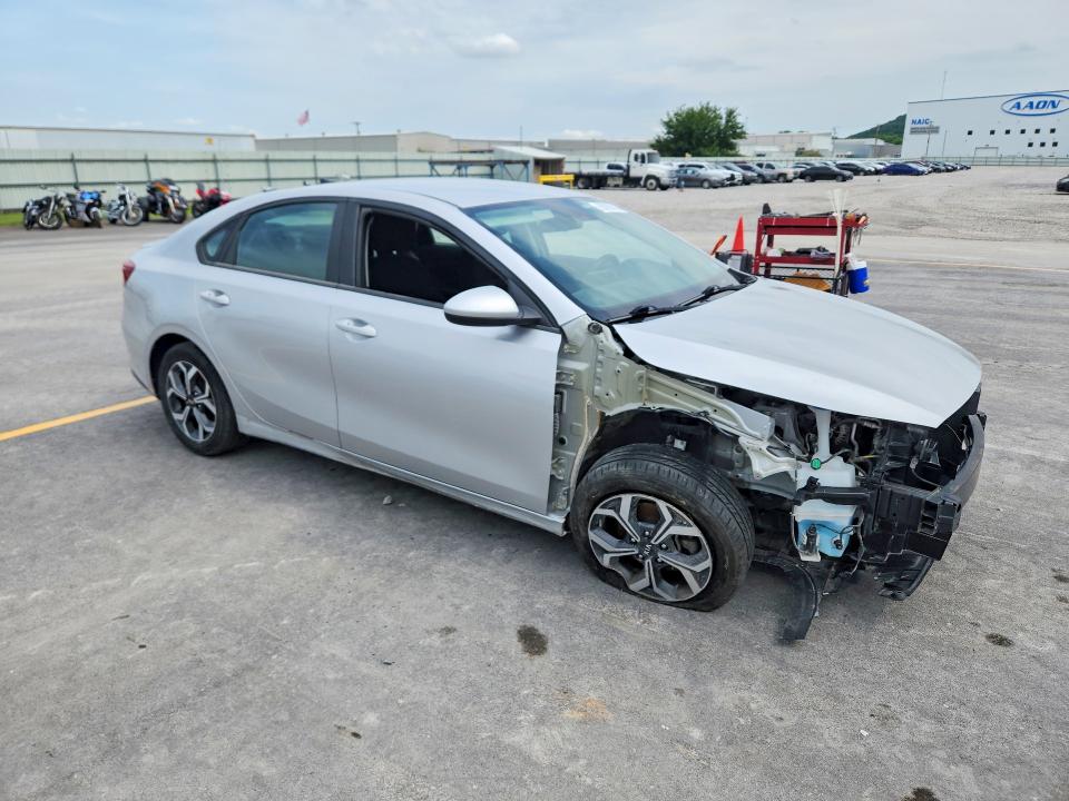 55765716 :رقم المزاد ، 3KPF24ADXLE176465 vin ، 2020 Kia Forte مزاد بيع