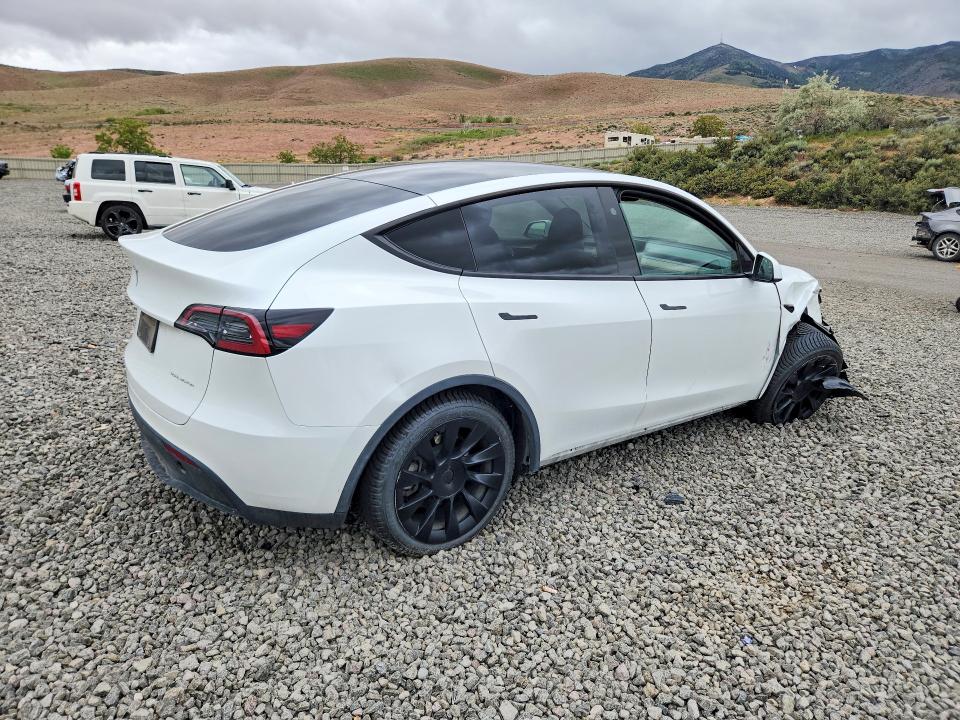 Продажа на аукционе авто 2023 Tesla Model Y, vin: 7SAYGDEE2PF895726, номер лота: 54882266