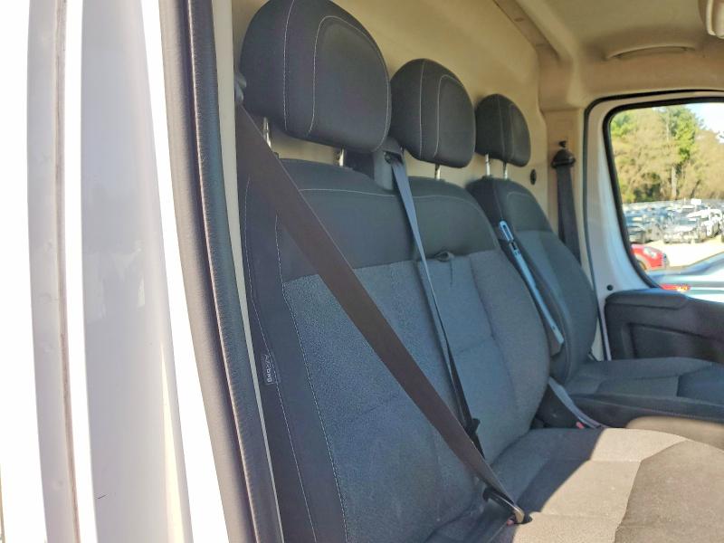 52188576 :رقم المزاد ، 3C6TRVDDXFE501613 vin ، 2015 Ram Promaster 2500 مزاد بيع