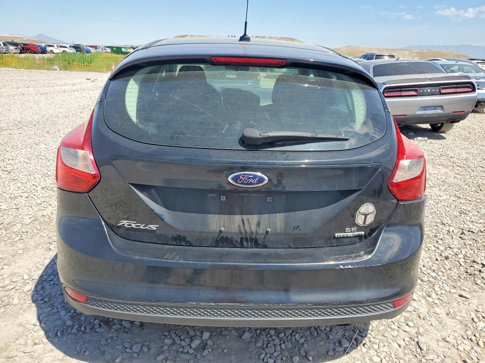 53290266 :رقم المزاد ، 1FADP3K27EL276782 vin ، 2014 Ford Focus مزاد بيع