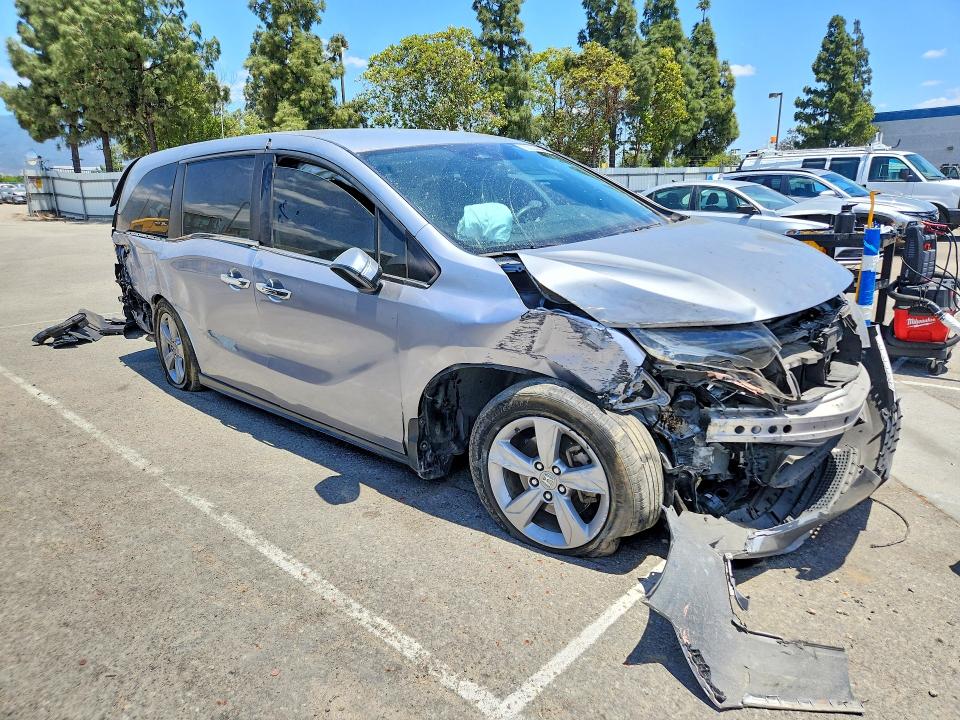 55222466 :رقم المزاد ، 5FNRL6H50LB072615 vin ، 2020 Honda Odyssey مزاد بيع