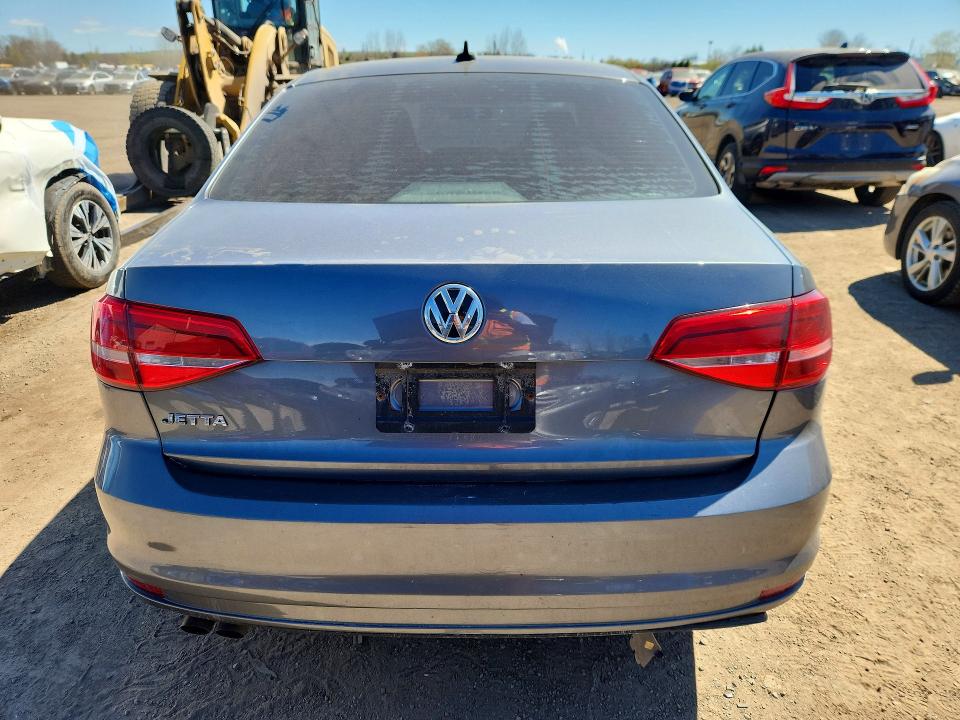 Продажа на аукционе авто 2015 Volkswagen Jetta, vin: 3VW2K7AJ4FM413268, номер лота: 52676276