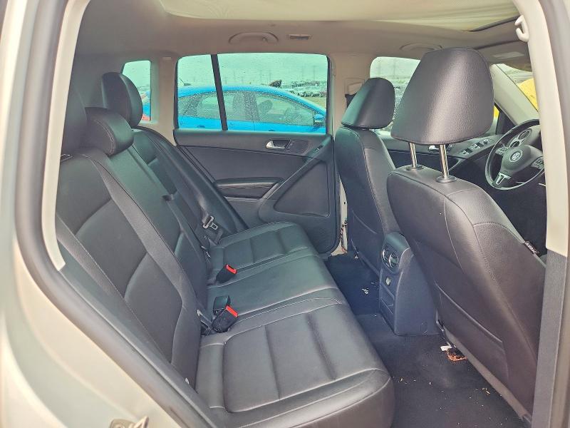 Продаж на аукціоні авто 2012 Volkswagen Tiguan, vin: WVGBV7AX3CW569288, номер лоту: 53823366
