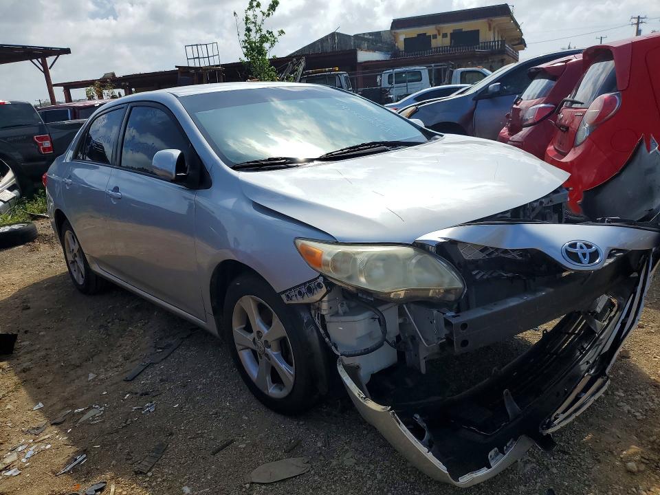 47577686 :رقم المزاد ، JTDBU4EE9C9176439 vin ، 2012 Toyota Corolla مزاد بيع