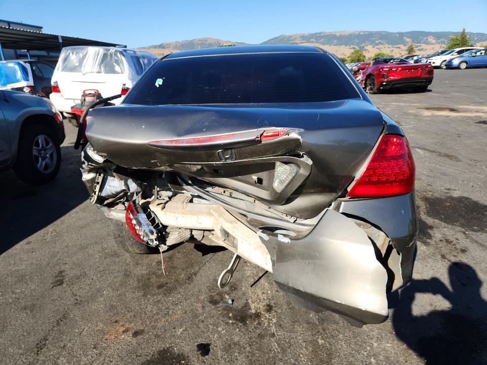 52963926 :رقم المزاد ، 1HGCM66437A016522 vin ، 2007 Honda Accord مزاد بيع