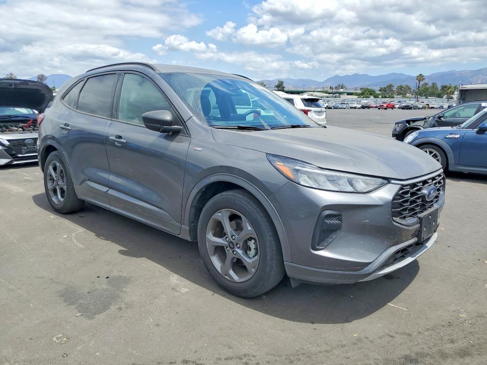 2023 Ford Escape მანქანა იყიდება აუქციონზე, vin: 1FMCU0MNXPUA41287, აუქციონის ნომერი: 55392026