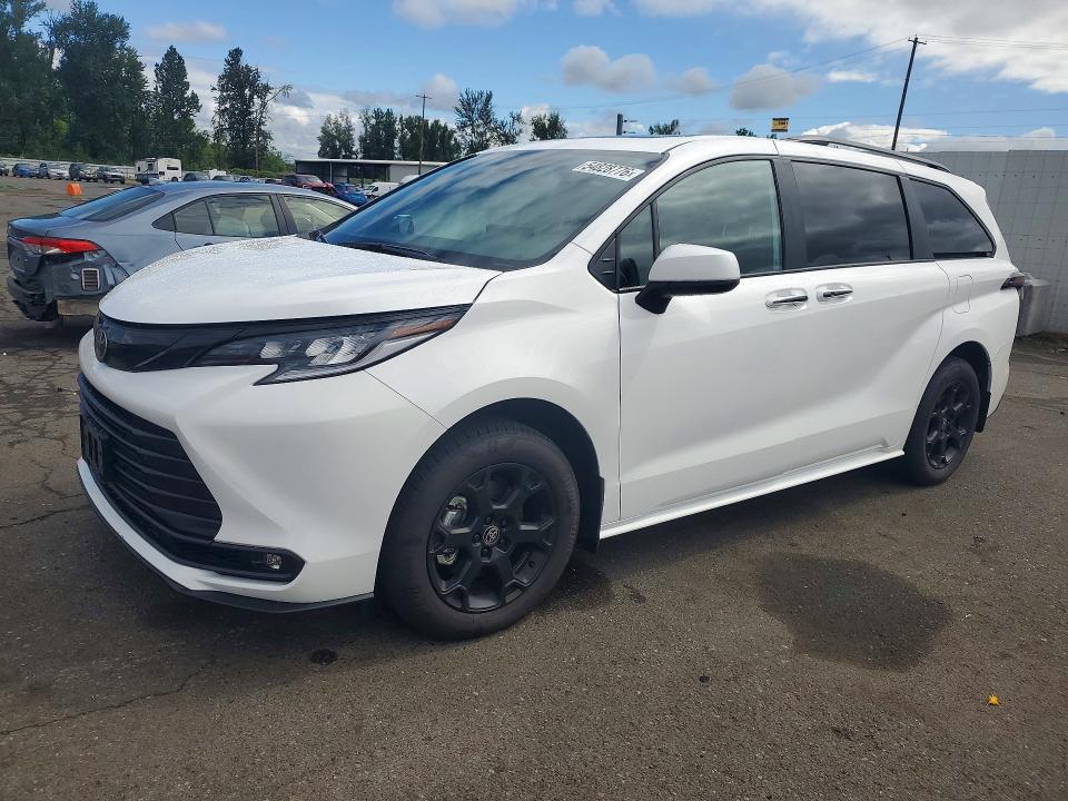 Продажа на аукционе авто 2026 Toyota Sienna, vin: 5TDCSKFC7TS244914, номер лота: 54828776