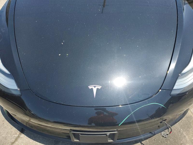 Продажа на аукционе авто 2018 Tesla Model 3, vin: 5YJ3E1EA6JF171909, номер лота: 52915516