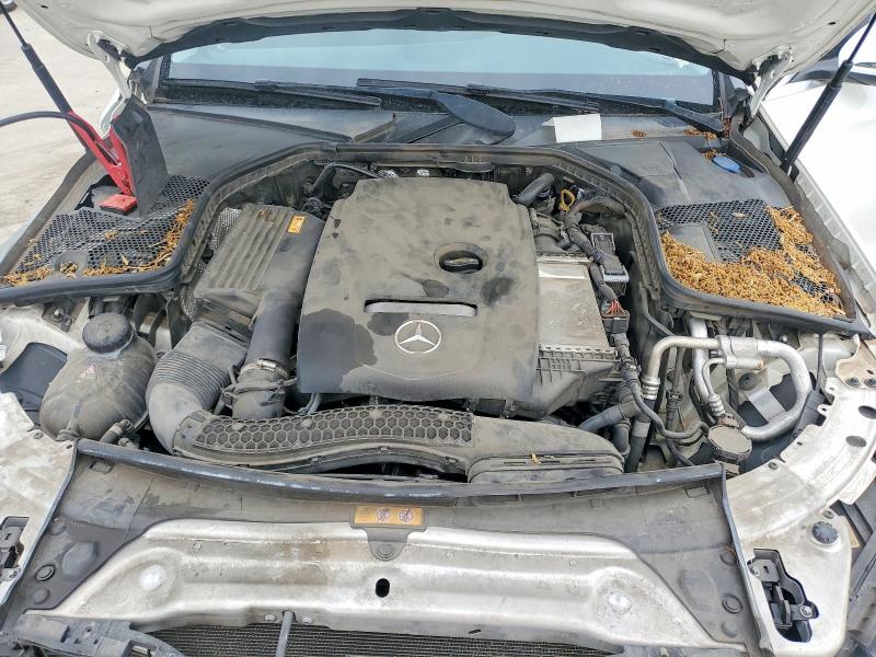 53967456 :رقم المزاد ، 55SWF4JB1JU264295 vin ، 2018 Mercedes-benz C مزاد بيع