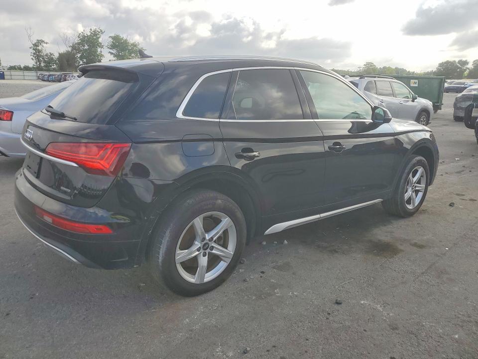 52885636 :رقم المزاد ، WA1AAAFY4M2055480 vin ، 2021 Audi Q5 مزاد بيع