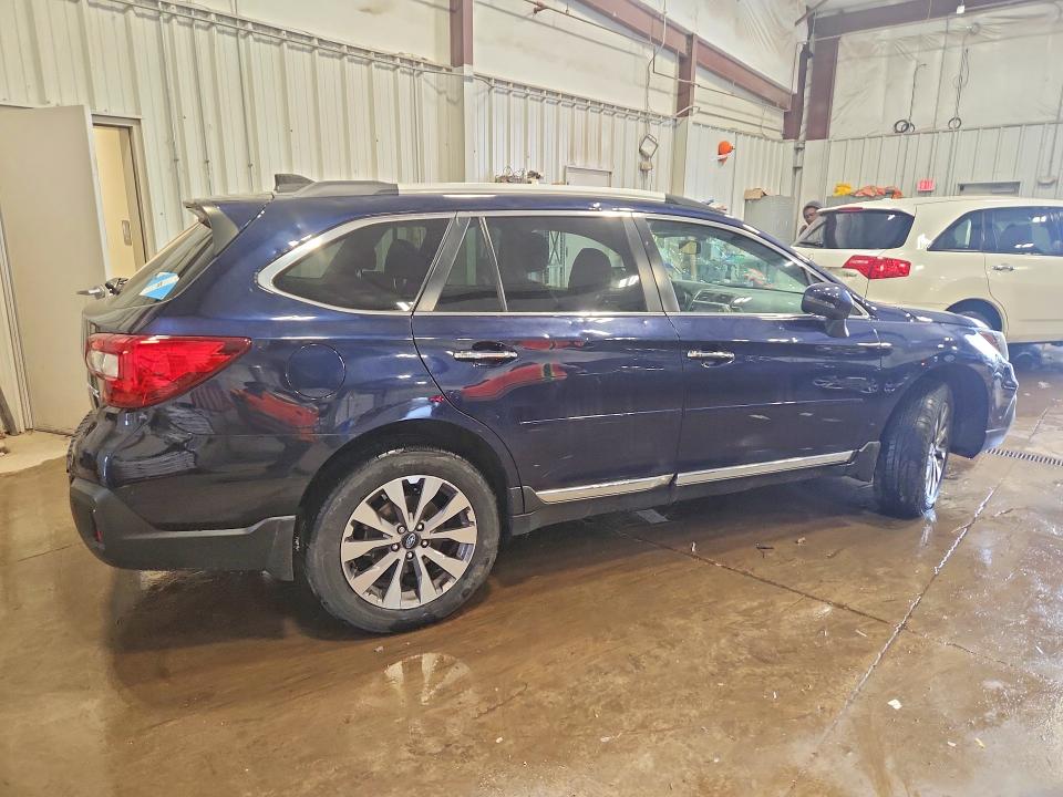 Aukcja sprzedaży 2018 Subaru Outback, vin: 4S4BSATC4J3240825, numer aukcji: 52042296