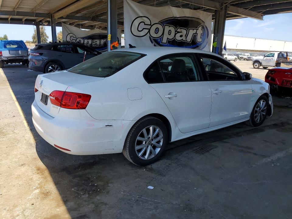 54534376 :رقم المزاد ، 3VWDP7AJ5CM126382 vin ، 2012 Volkswagen Jetta مزاد بيع